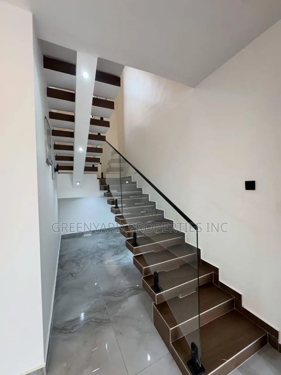 3bdrm House in Oyarifa for sale