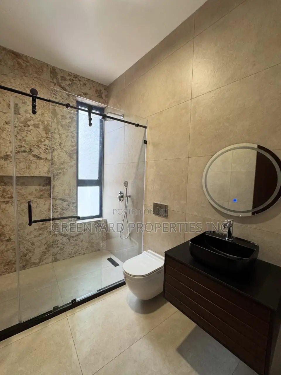3bdrm House in Oyarifa for sale