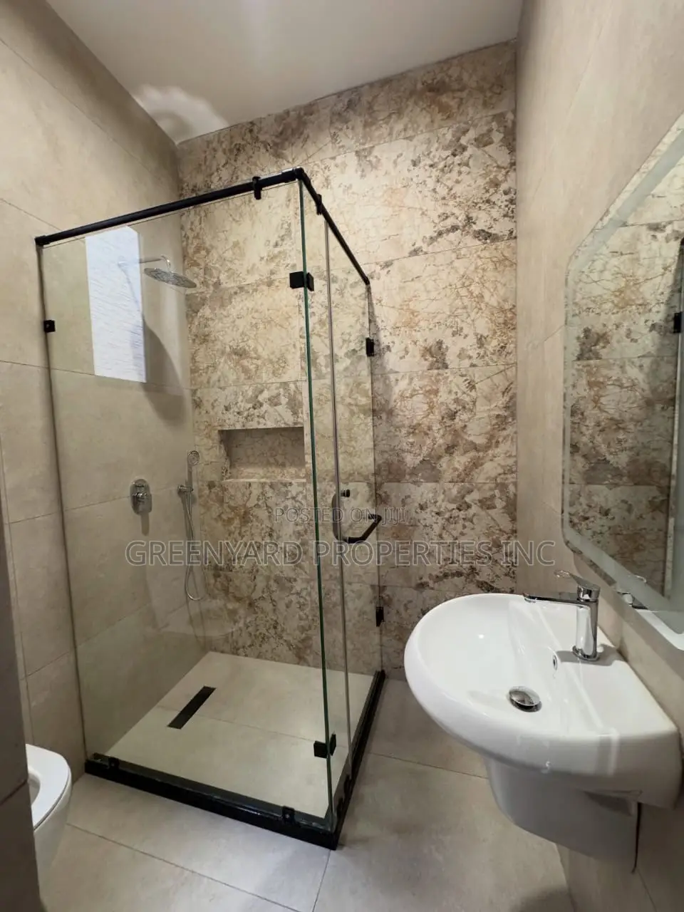 3bdrm House in Oyarifa for sale