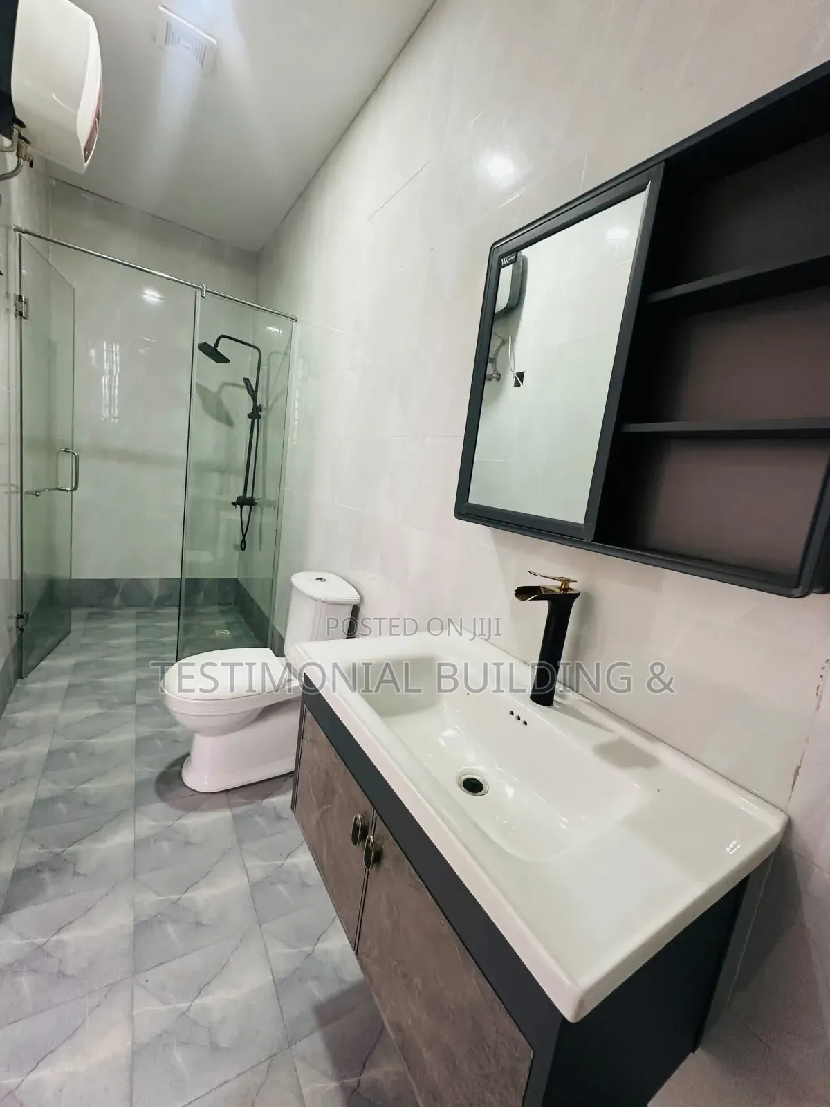 4bdrm House in Testimonial Building, A&C Mall Area for sale