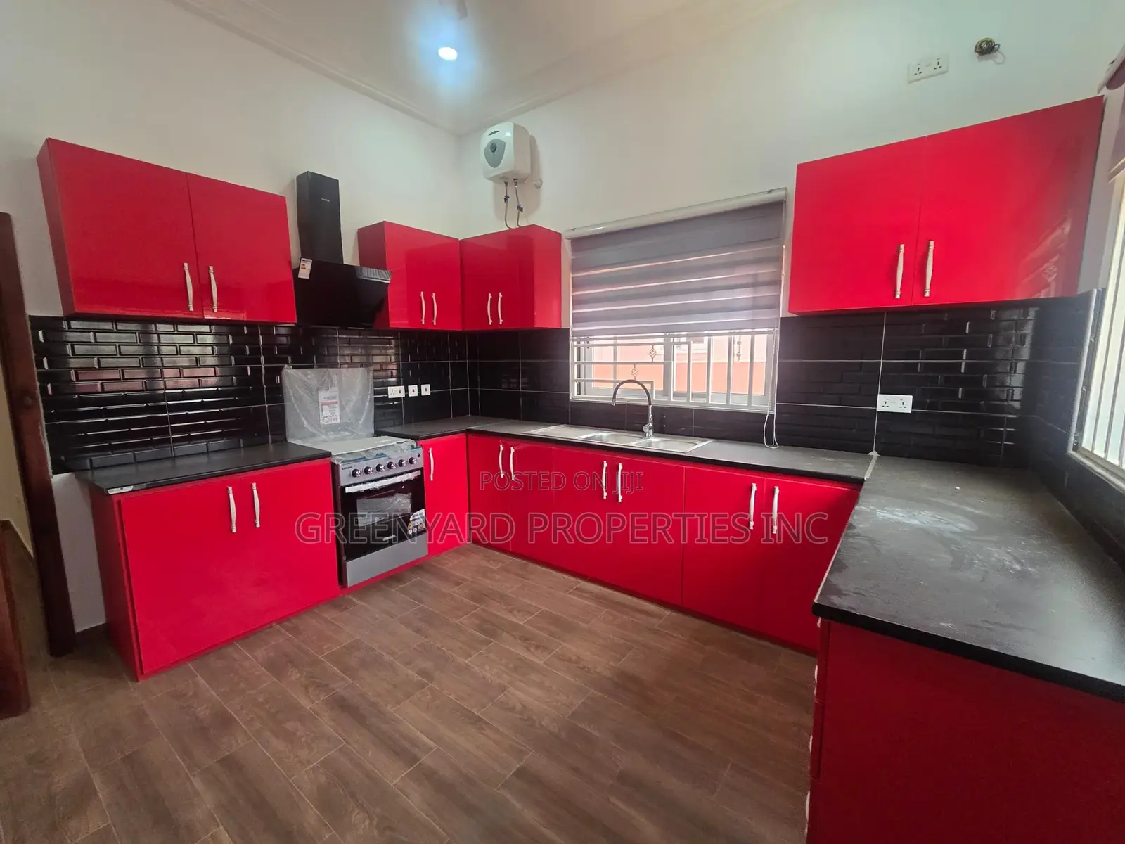 3bdrm House in Ghana Flag, Oyarifa for sale