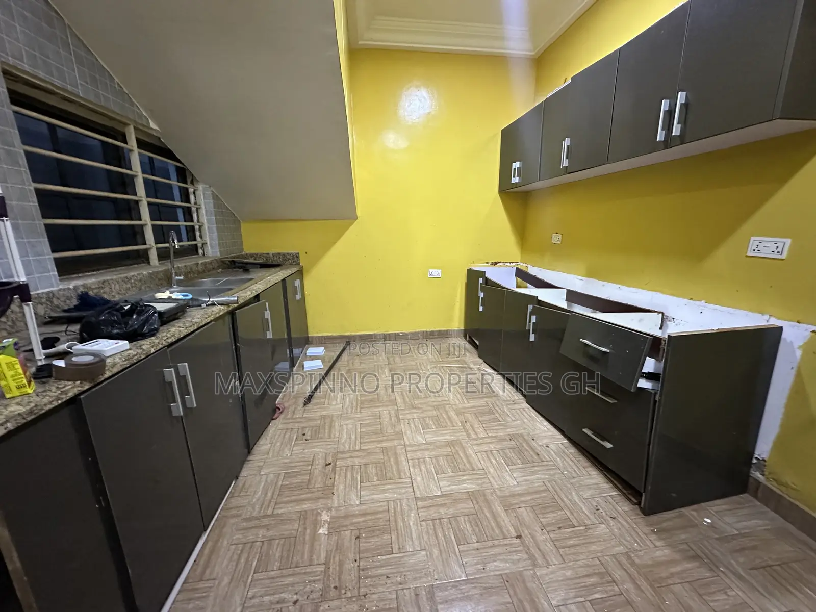 2bdrm Apartment in Maxspinno Properties, Barrier for rent