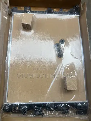Chevrolet Equinox 2018 2019 2020 2021 2022 2023 Radiator (Water Tank)