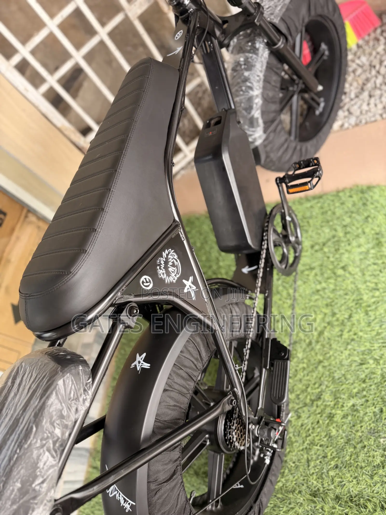 V8 Ebike Brand New With a Card