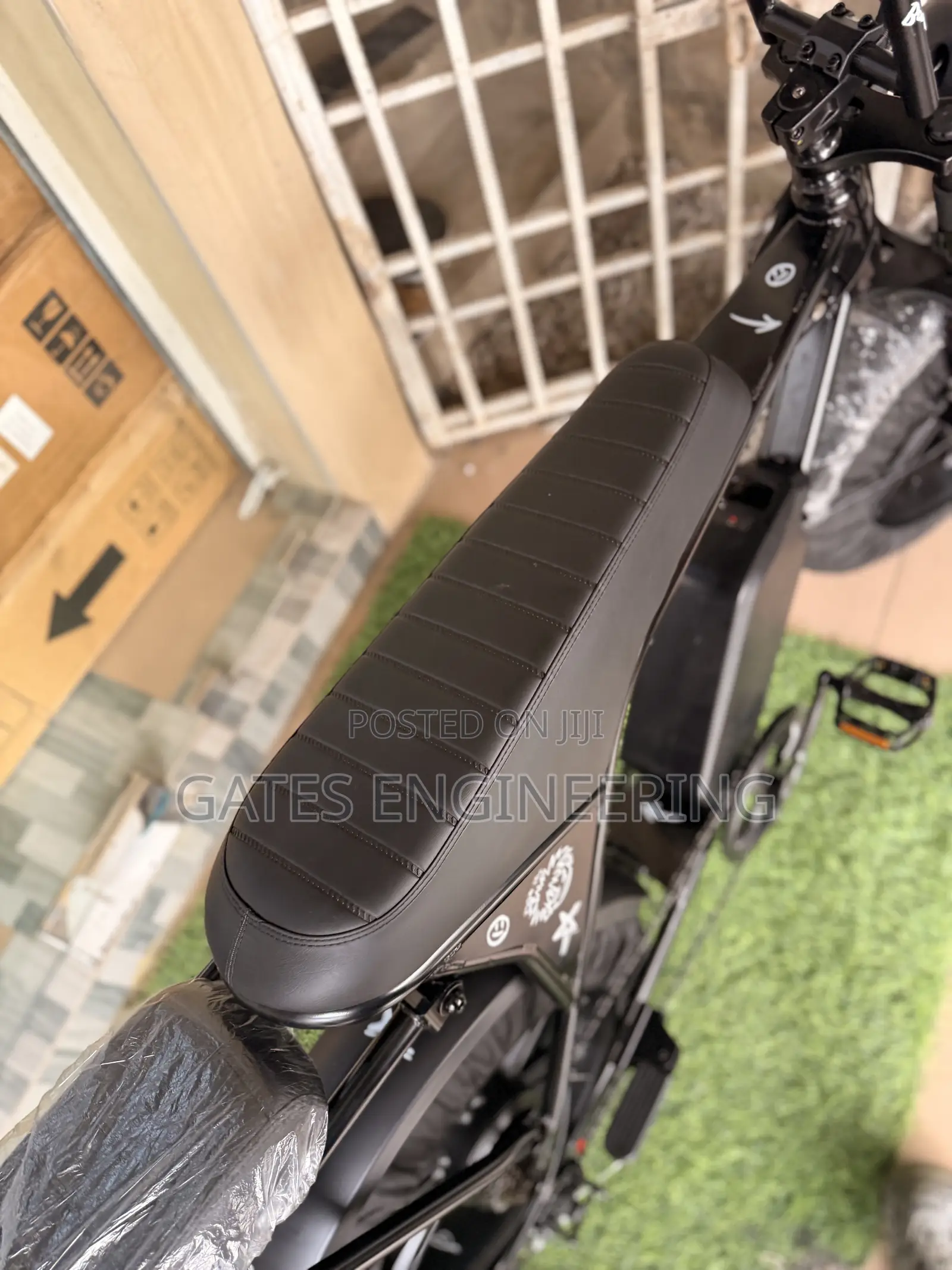 V8 Ebike Brand New With a Card
