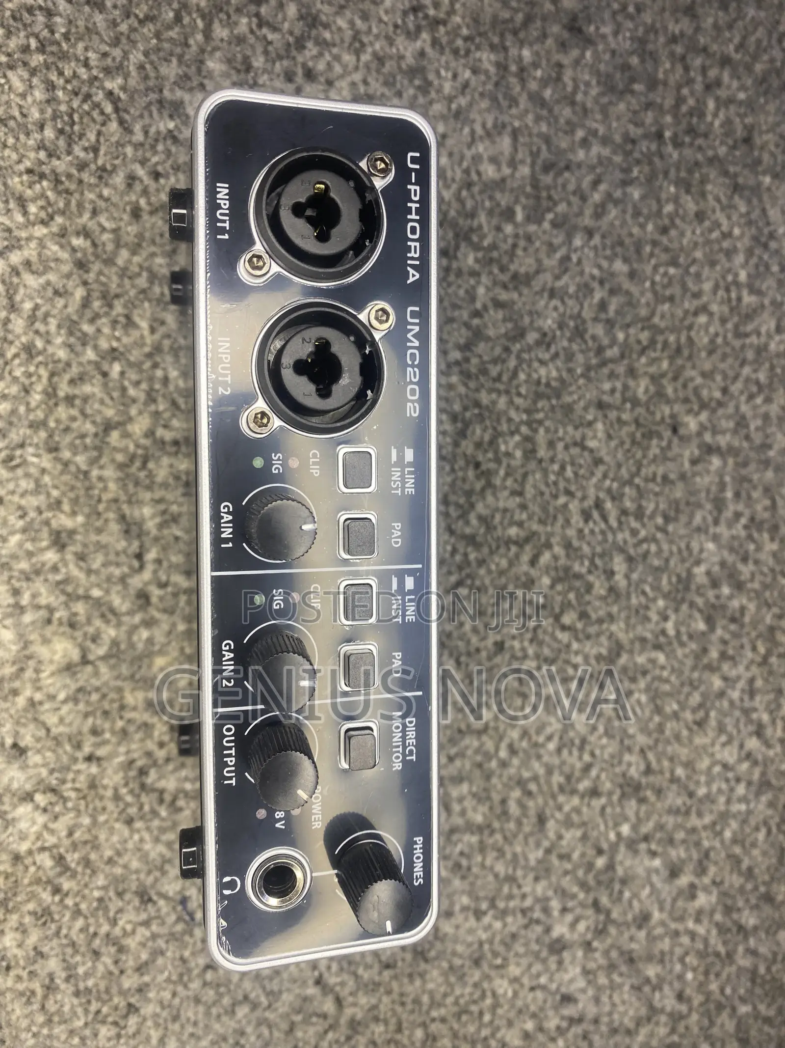 U-Phoria Sound UMC 202
