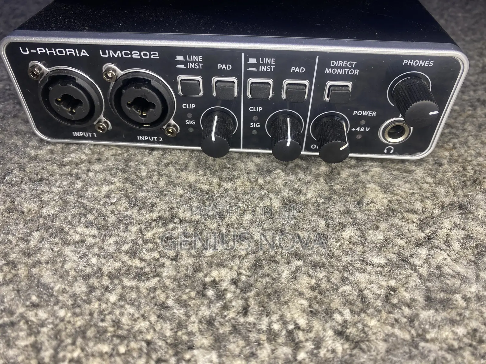 U-Phoria Sound UMC 202