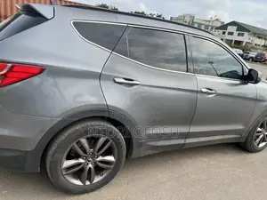 Hyundai Santa Fe 2014 Gray