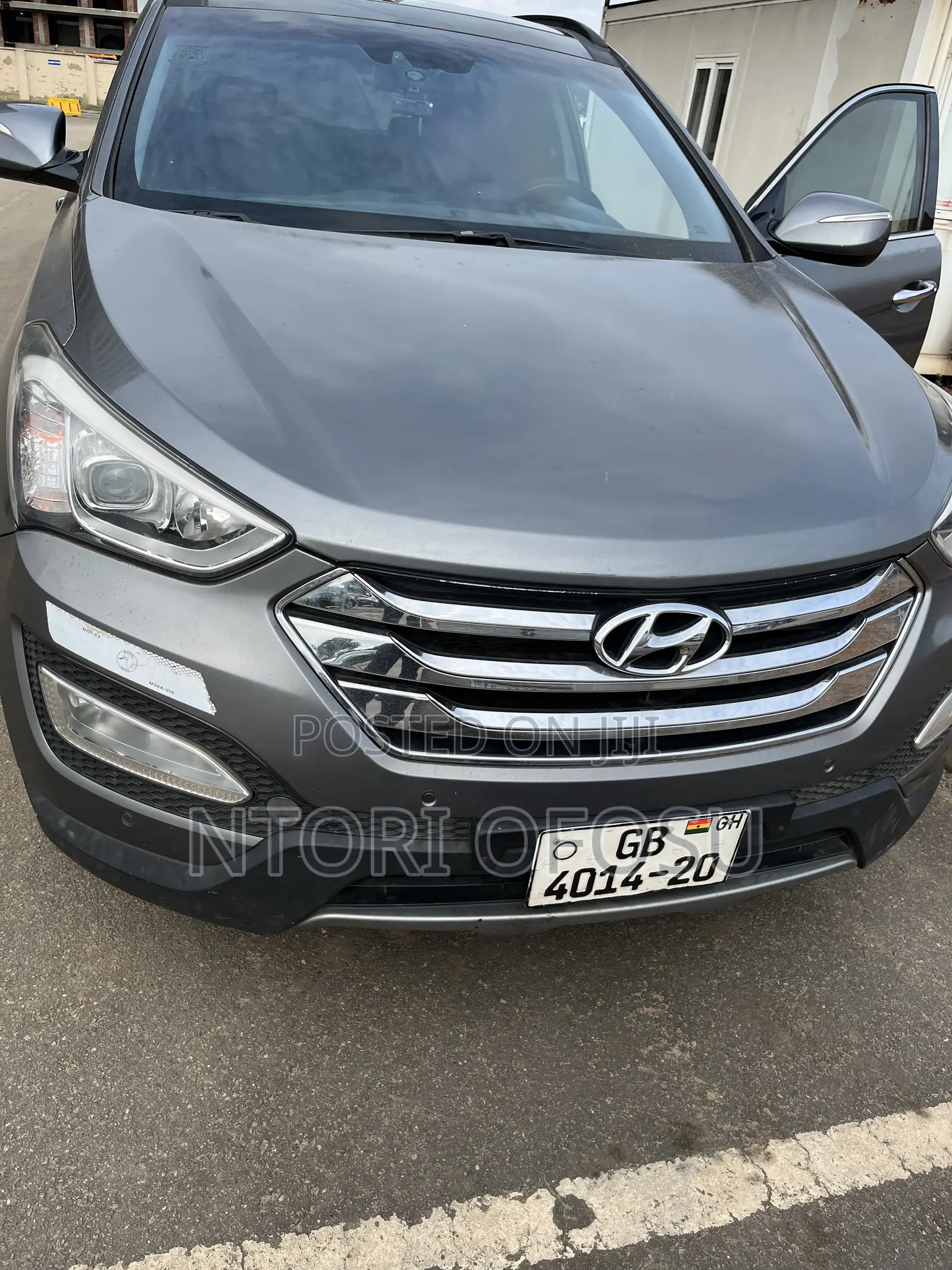 Hyundai Santa Fe 2014 Gray
