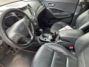 Hyundai Santa Fe 2014 Gray