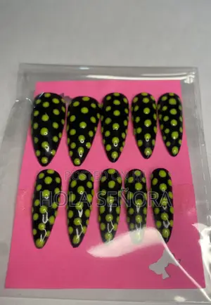 Handmade Press on Nails