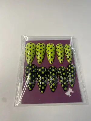 Handmade Press on Nails