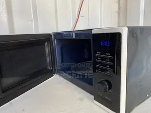 Samsung 23L Solo Microwave – Flawless Ceramic Inside (Kokomlemle)