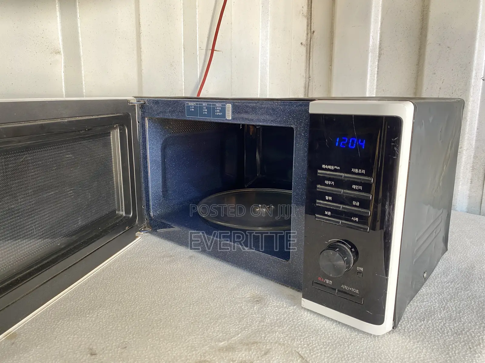 Samsung 23L Solo Microwave – Flawless Ceramic Inside (Kokomlemle)