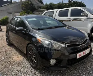 Kia Forte SX Hatchback 2016 Black