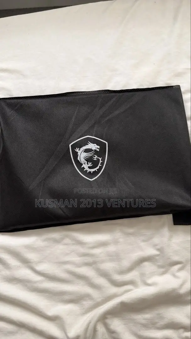 New Laptop MSI Stealth 16 AI Studio 32GB Intel Core Ultra 9 SSD 1T