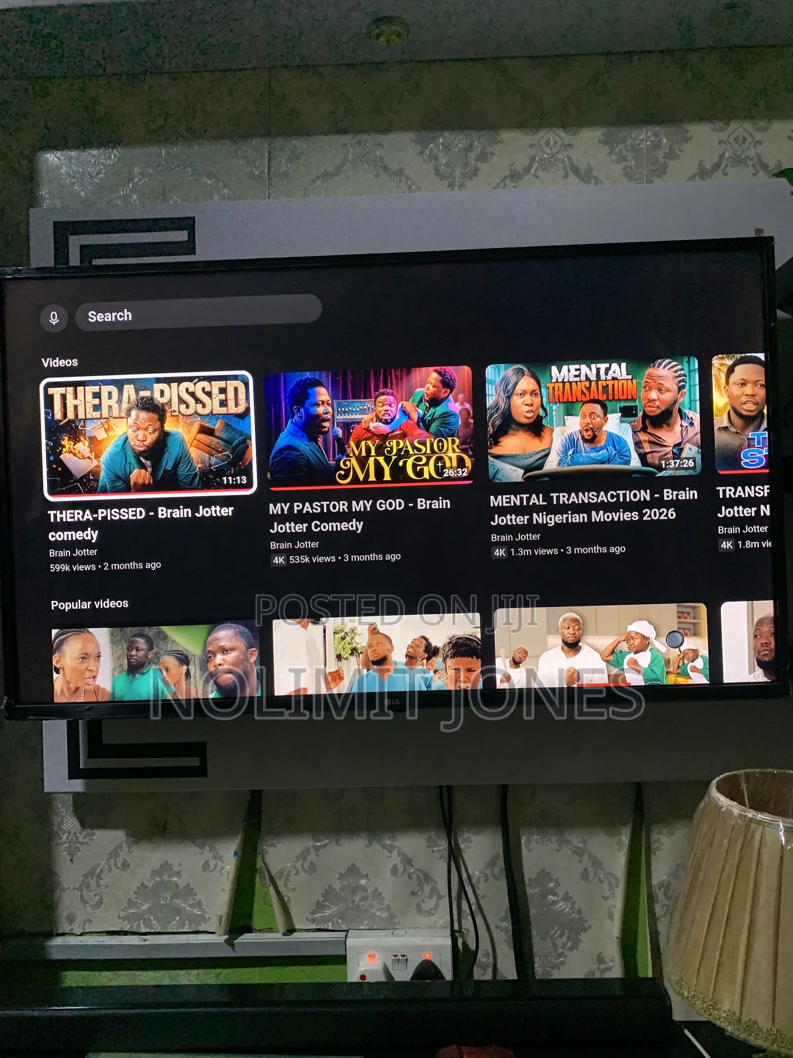 LG Uhd 43” Smart TV