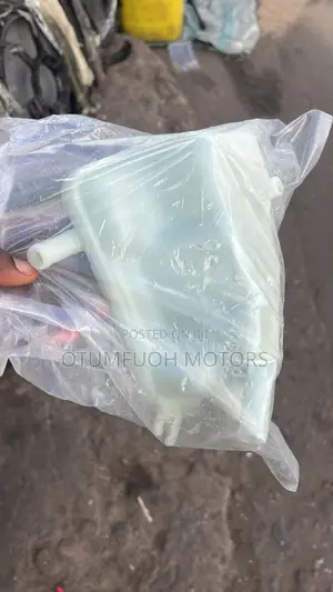 Honda Civic 2016 2017 2018 2019 2020-2022 Reservoir Bottle