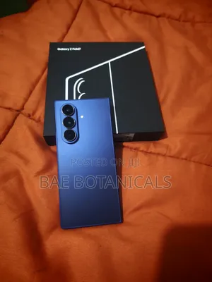Samsung Z 16 GB Blue