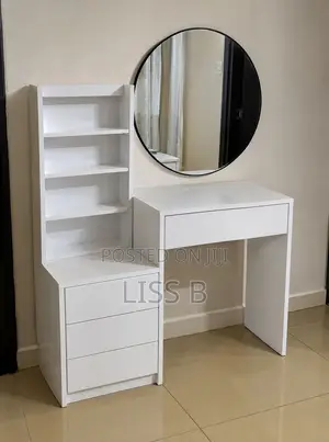 Vanity Set
