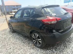 Nissan Kicks 2019 Black
