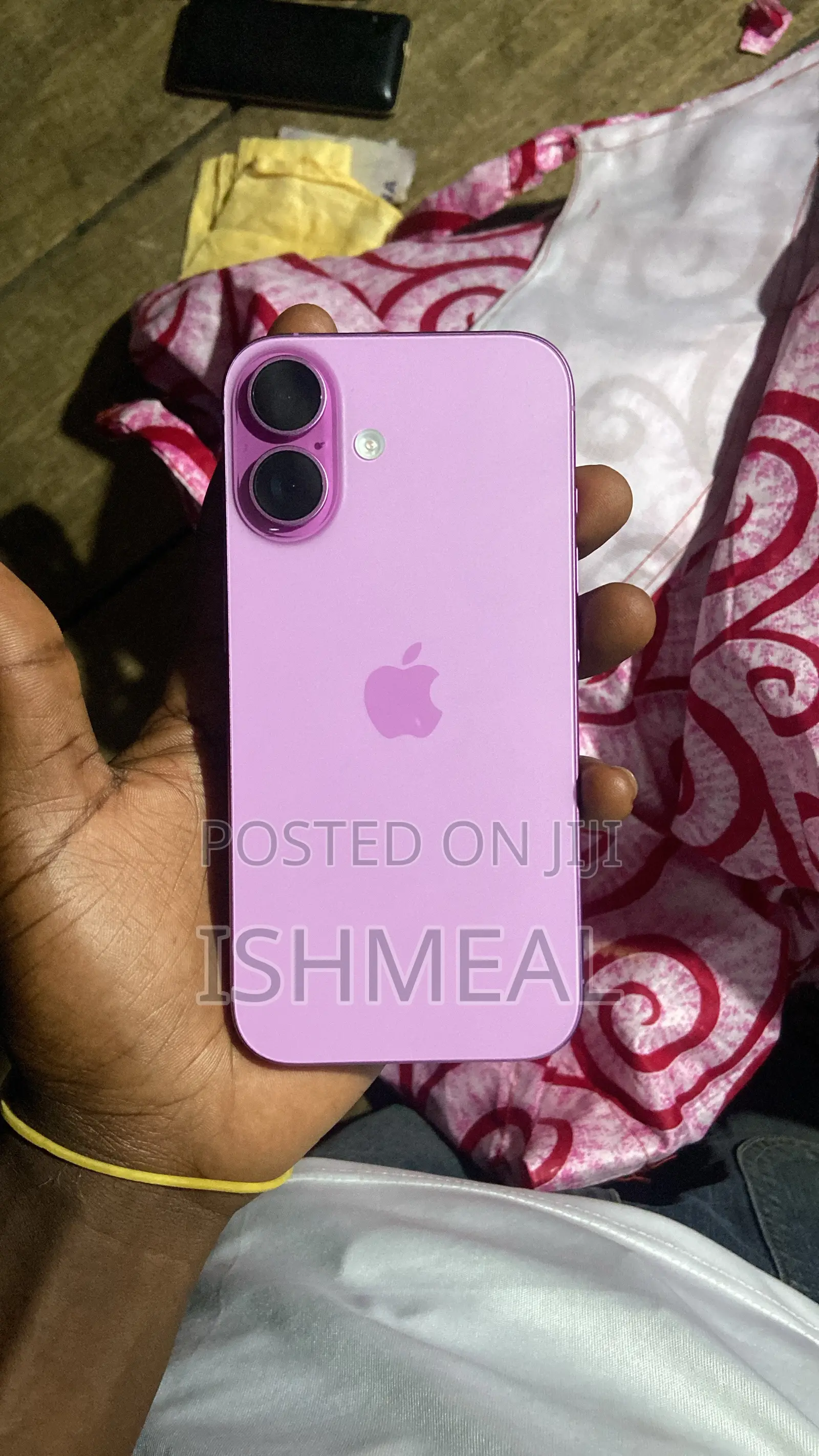 Apple iPhone 16 128 GB Pink