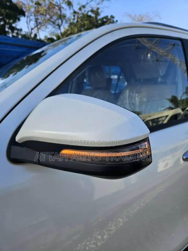 Toyota Fortuner 2022 White