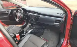 Toyota Corolla 2016 Red