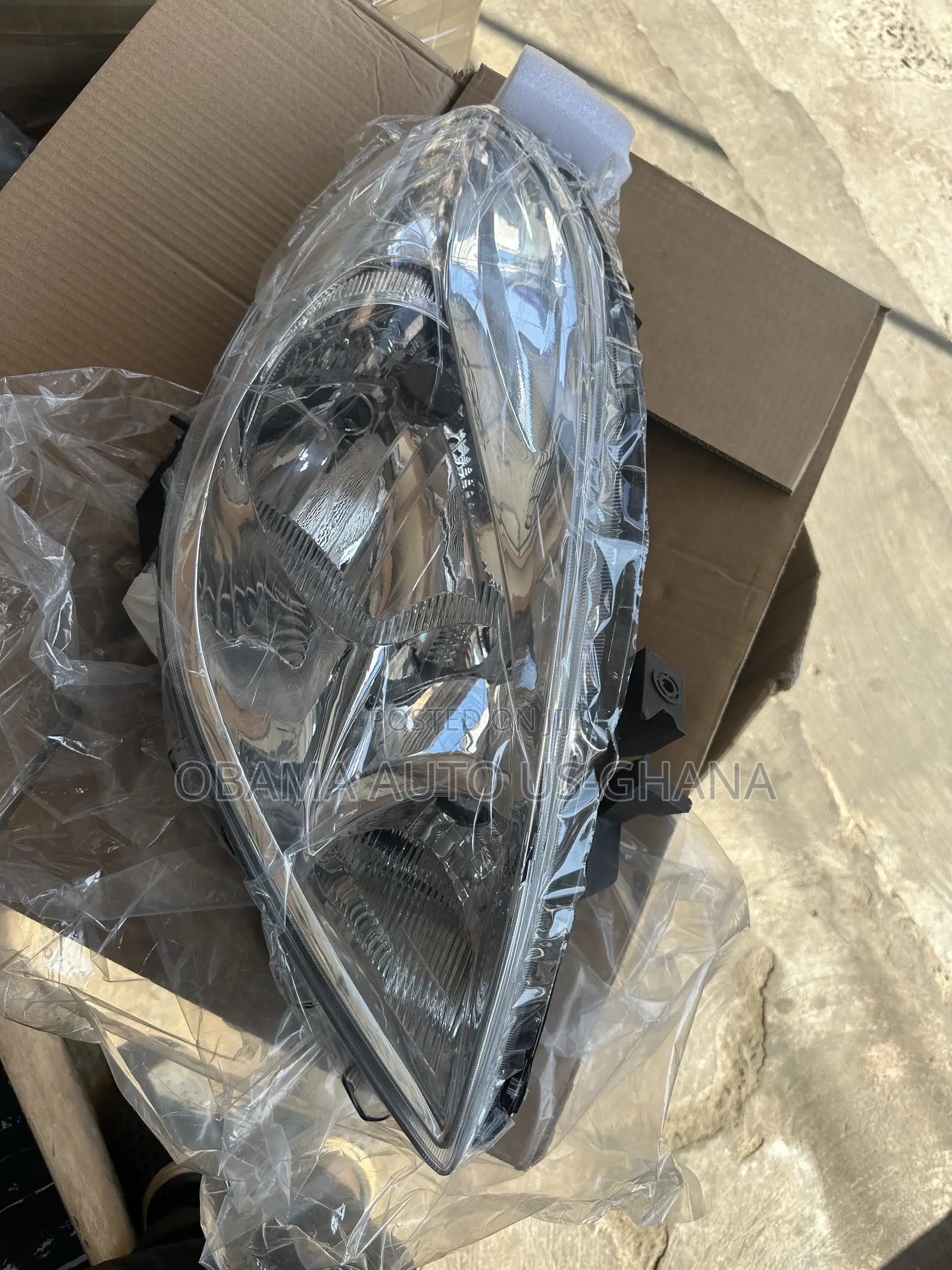 Nissan Versa/Almera/Sunny Headlight 2012 2013 2014 Head Light