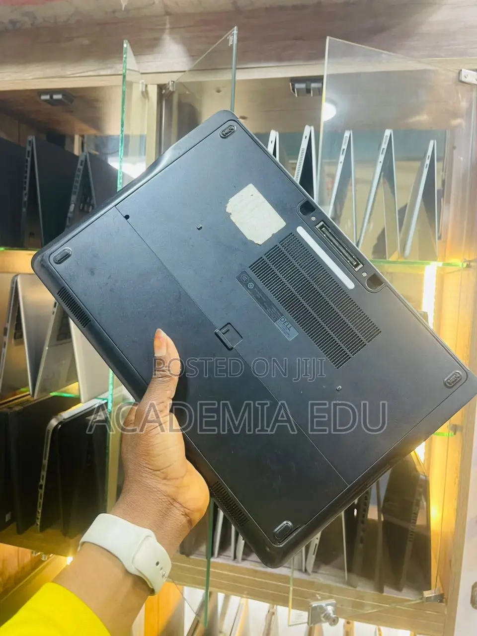 Laptop Dell Latitude 7440 8GB Intel Core i5 SSD 128GB