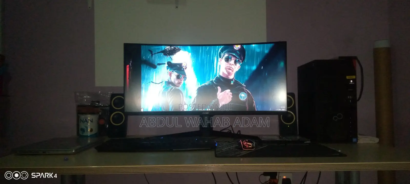 ASUS Tuf 34'' Gaming Monitor-Partial Broken Screen (Read Description)
