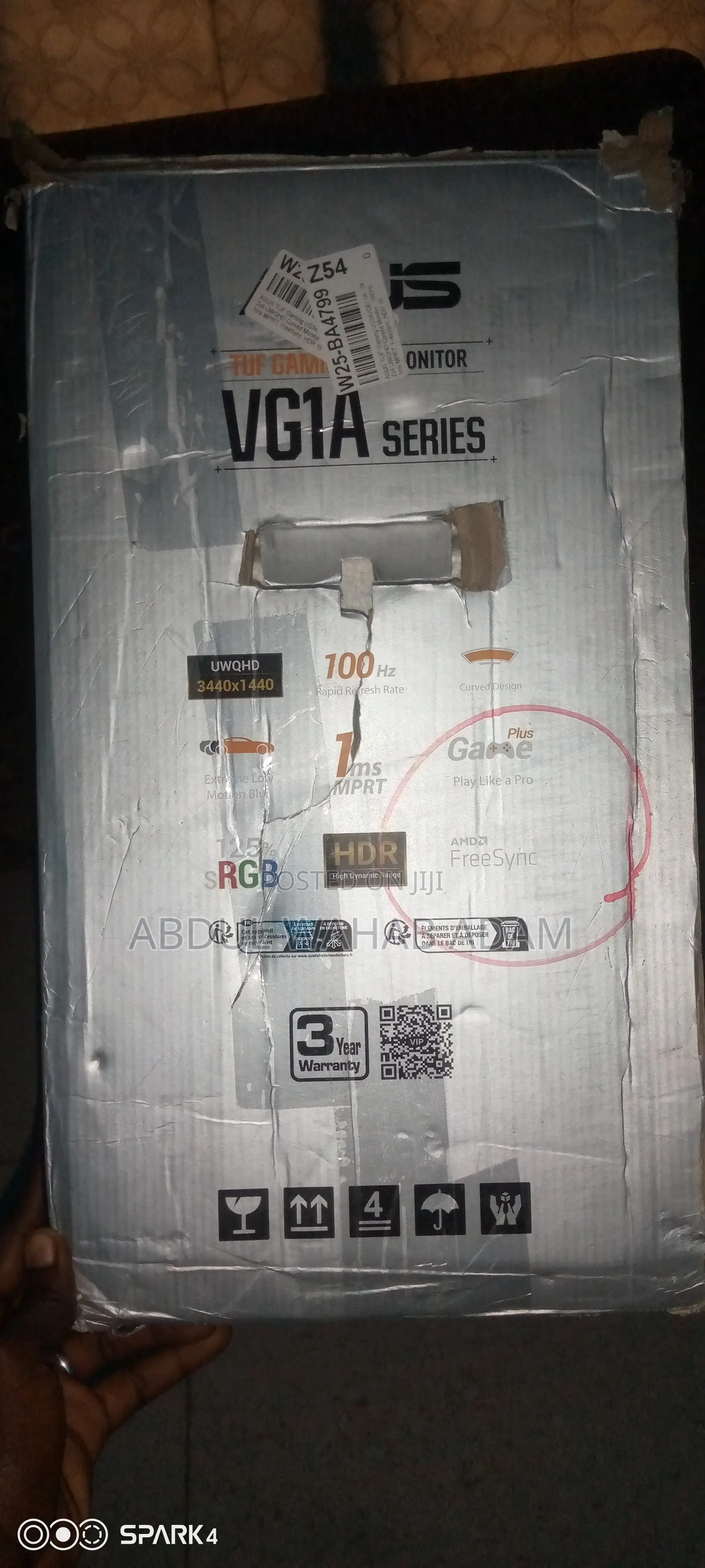 ASUS Tuf 34'' Gaming Monitor-Partial Broken Screen (Read Description)