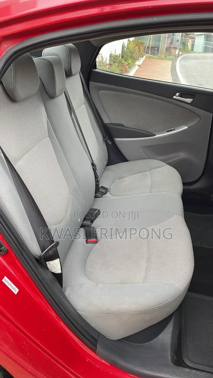 Hyundai Accent SE Sedan 2016 Red