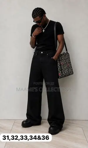 Men’s Wide-Leg Denim Jeans
