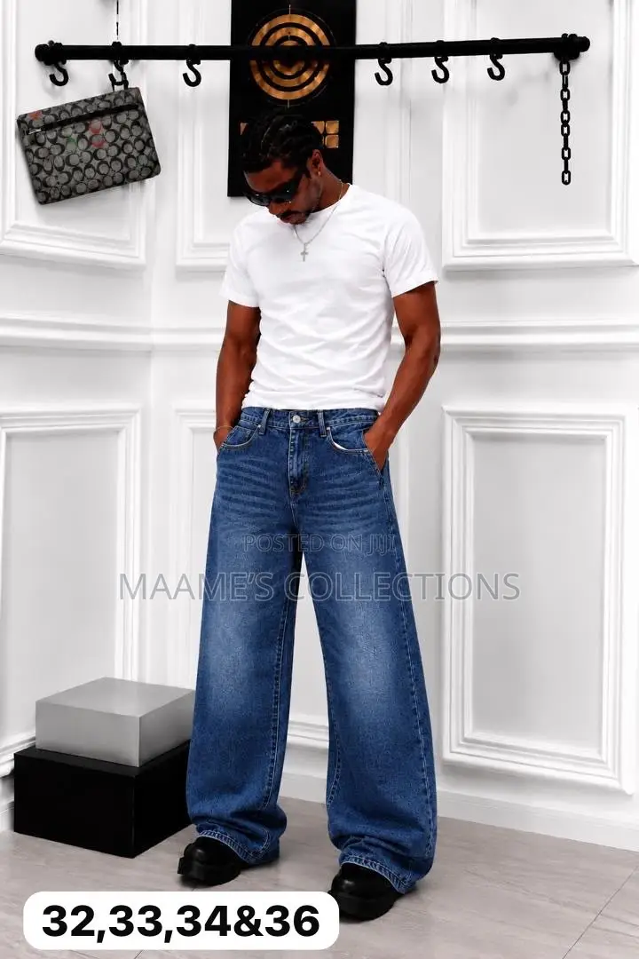 Men’s Wide-Leg Denim Jeans