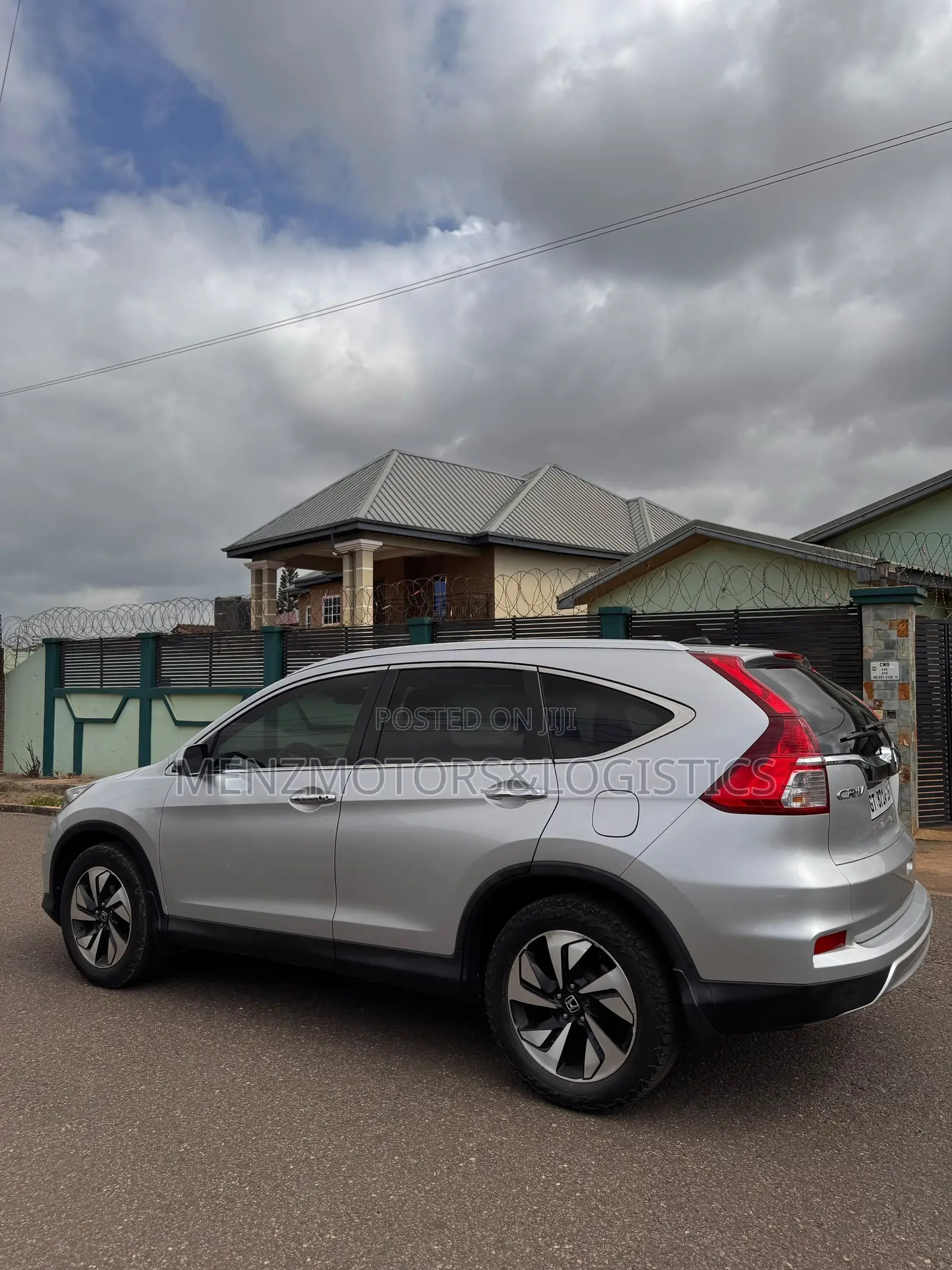 Honda CR-V Touring 4dr SUV AWD (2.4L 4cyl CVT) 2016 Silver