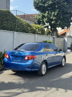 Toyota Corolla LE 4dr Sedan (1.8L 4cyl 4A) 2011 Blue