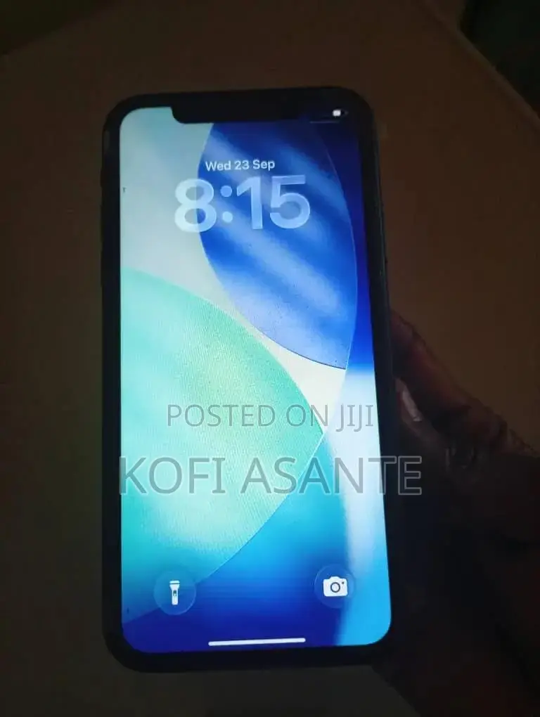 Apple iPhone 11 64 GB Gray