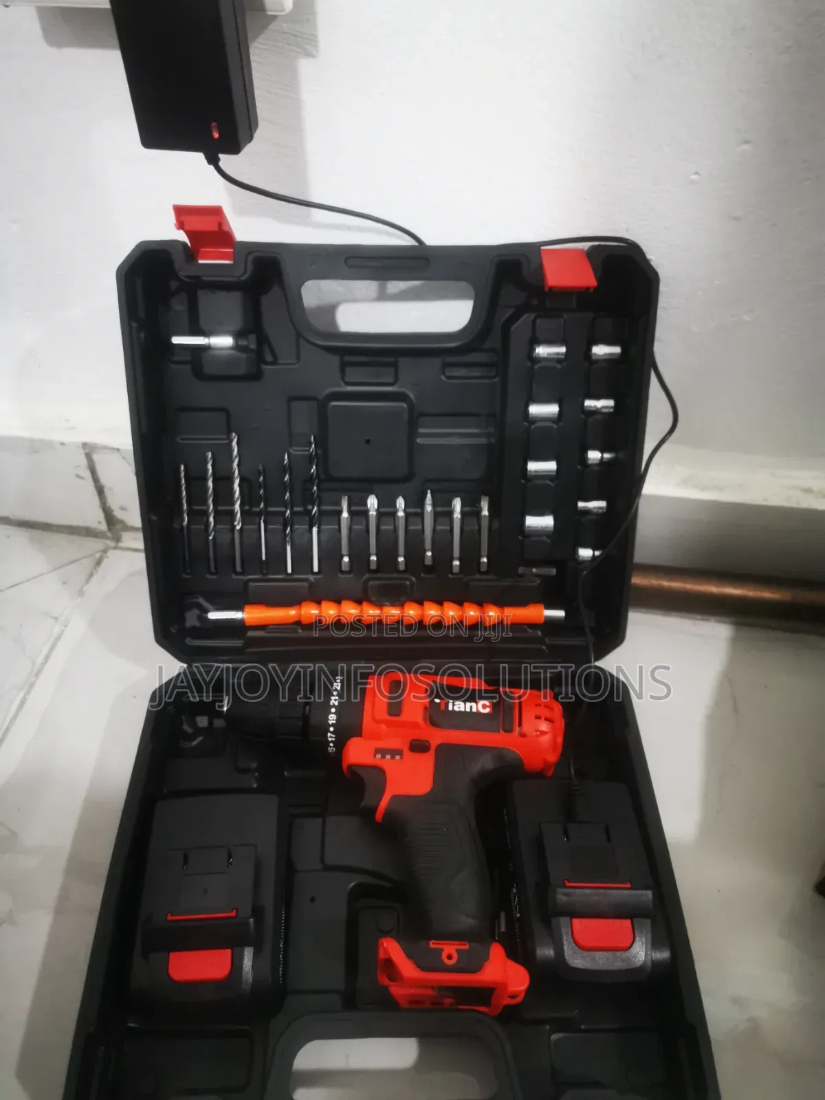 Cordless Handrill Tool Set