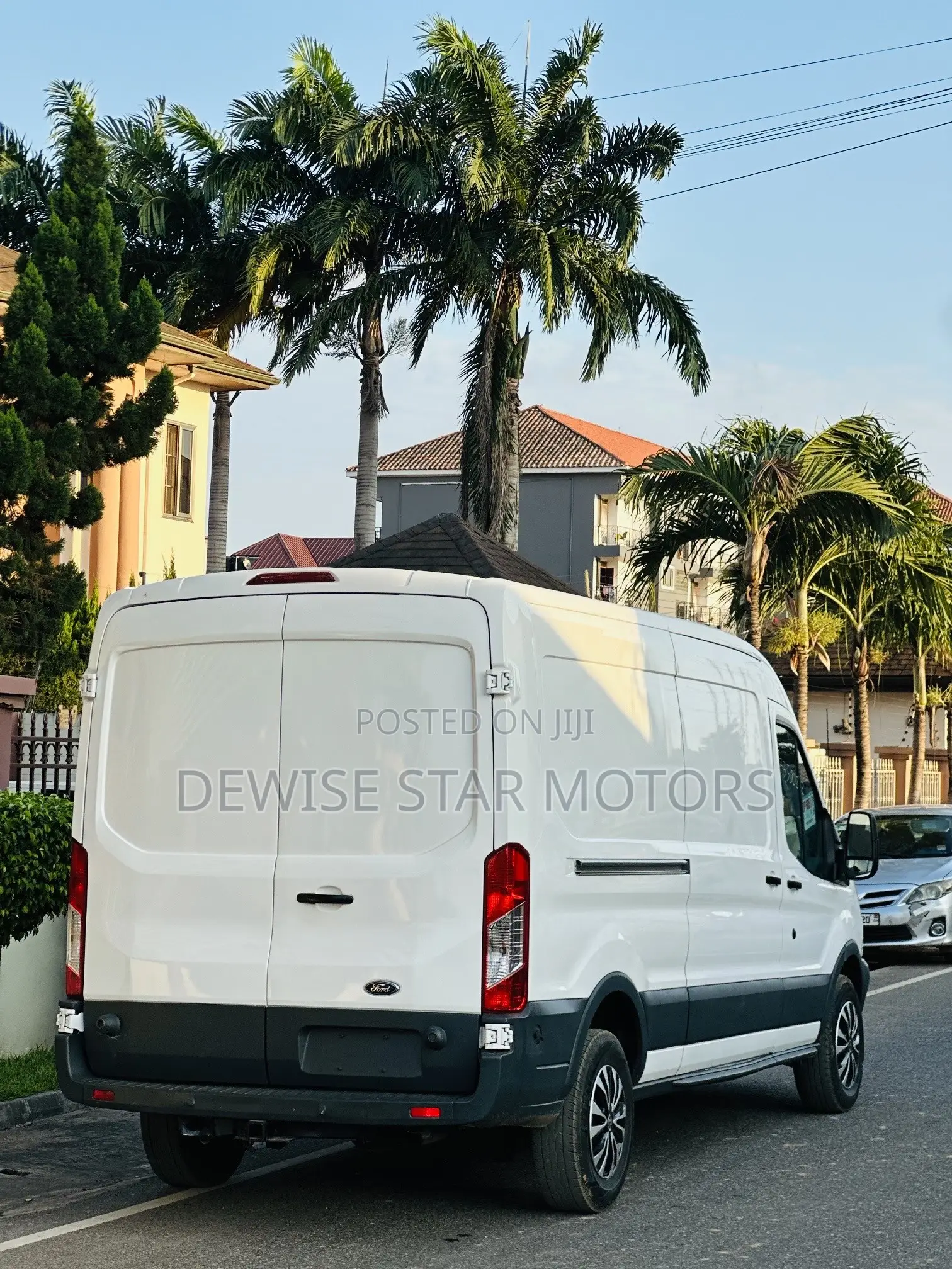 Ford Transit Crew Van 350 Low Roof Van AWD w/130" WB 2023 White