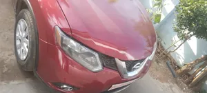 Nissan Rogue 2015 Red