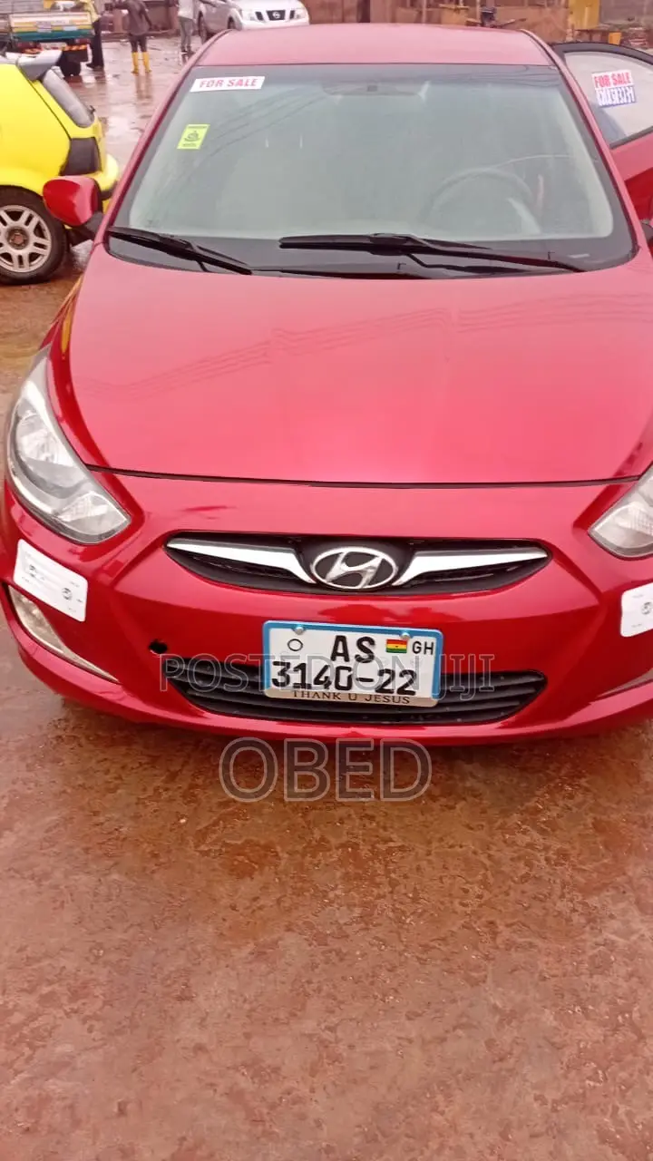 Hyundai Elantra 2013 Red