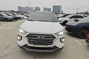 Hyundai Tucson Value FWD 2019 White