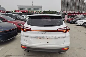Hyundai Tucson Value FWD 2019 White
