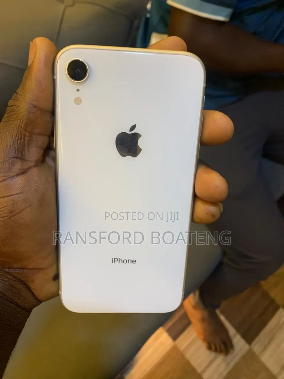 Apple iPhone XR 64 GB White