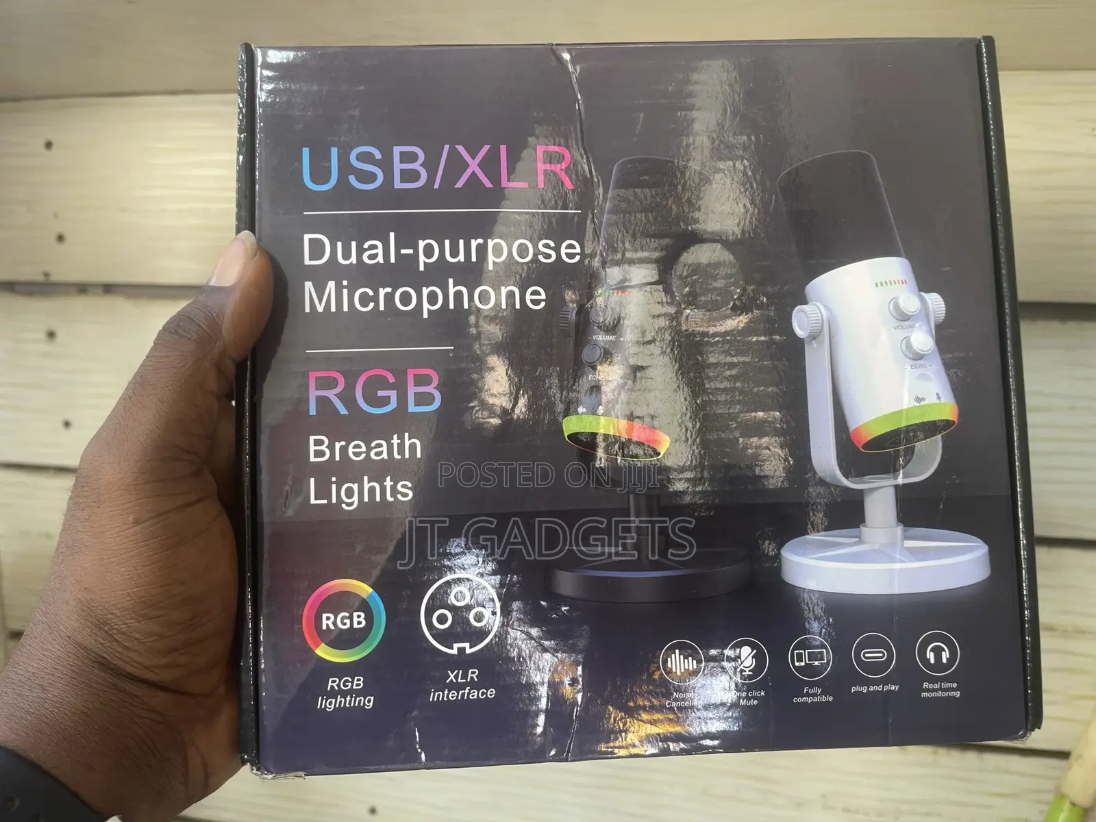 USB/XLR Dual-Purpose Microphone — RGB Breath Lights