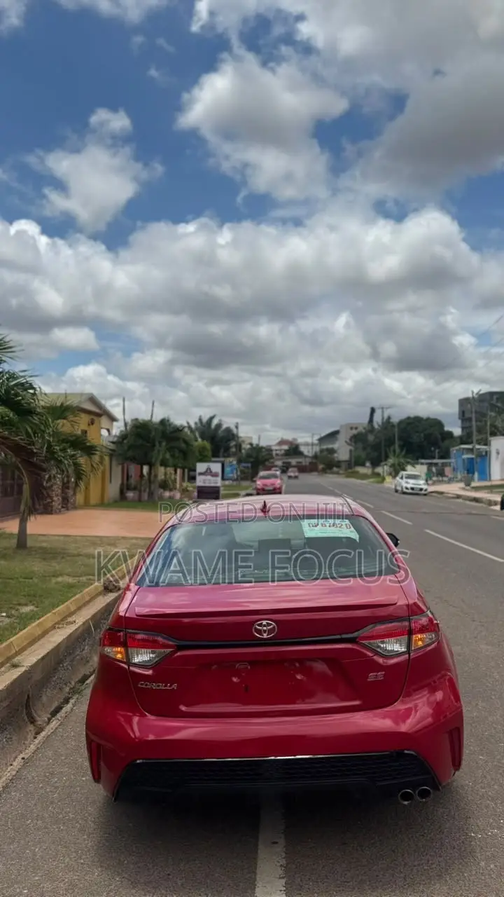 Toyota Corolla SE 2020 Red