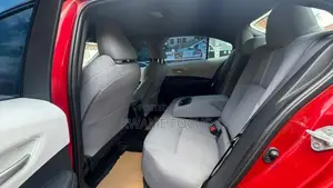 Toyota Corolla SE 2020 Red