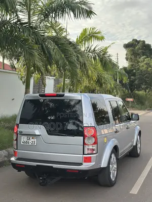 Land Rover Discovery 2011 Silver