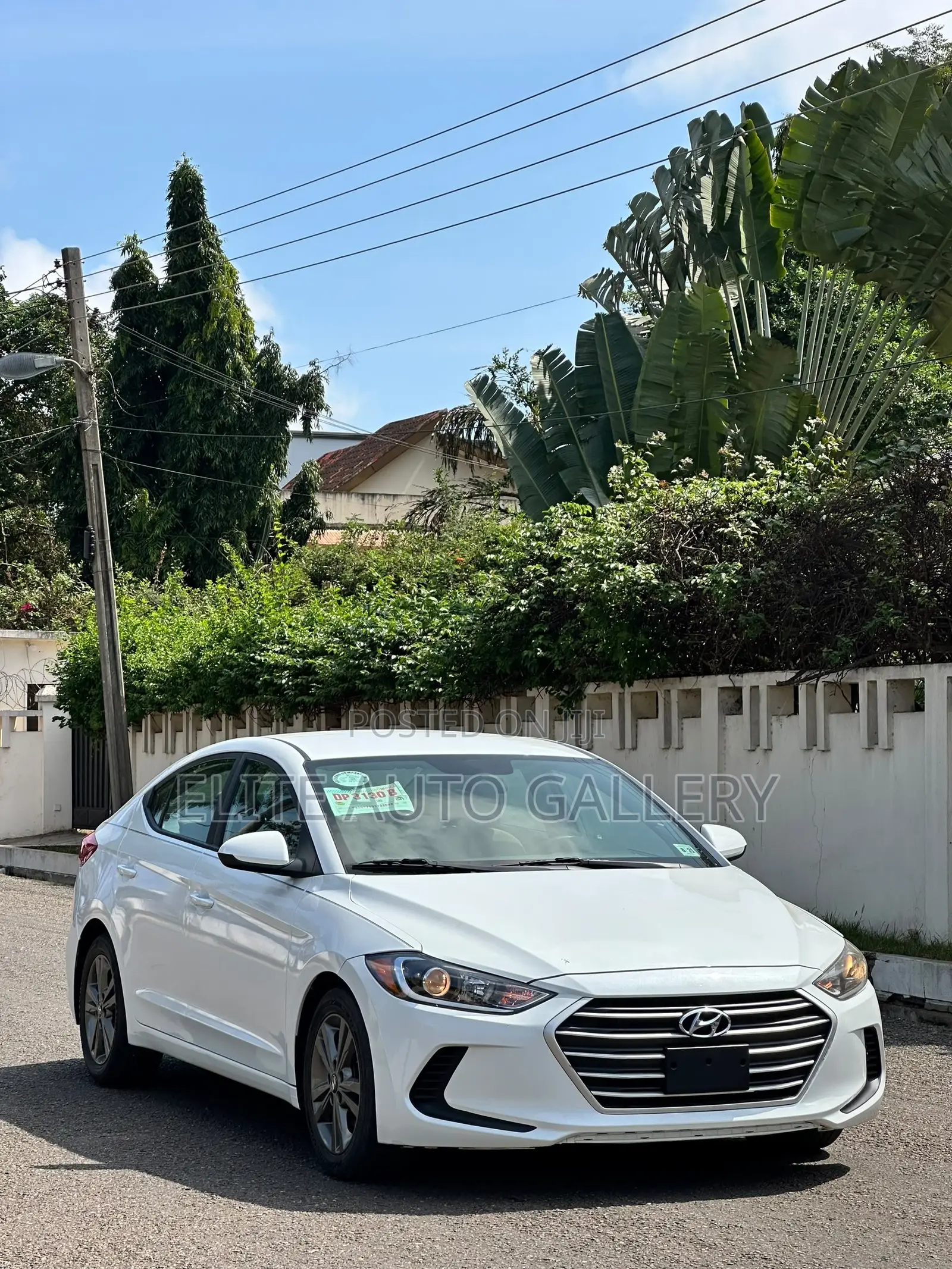Hyundai Elantra Limited 2018 White
